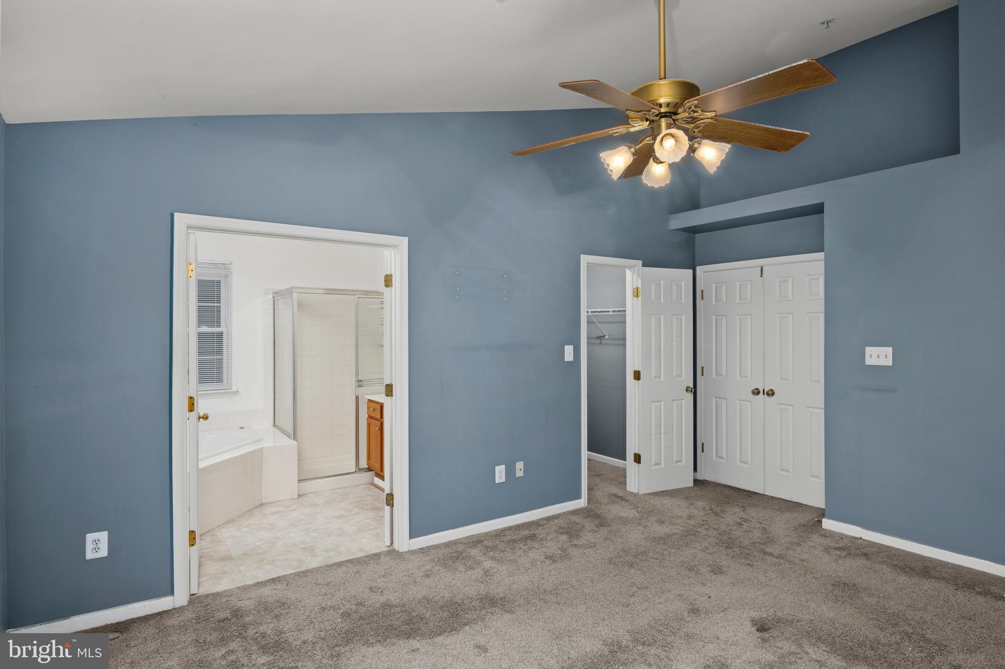 PINEY ORCHARD - Residential