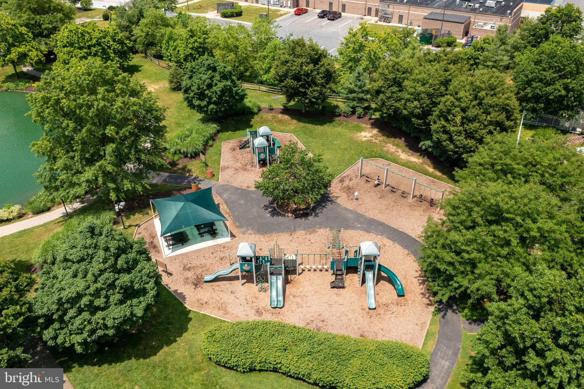 PINEY ORCHARD - Residential