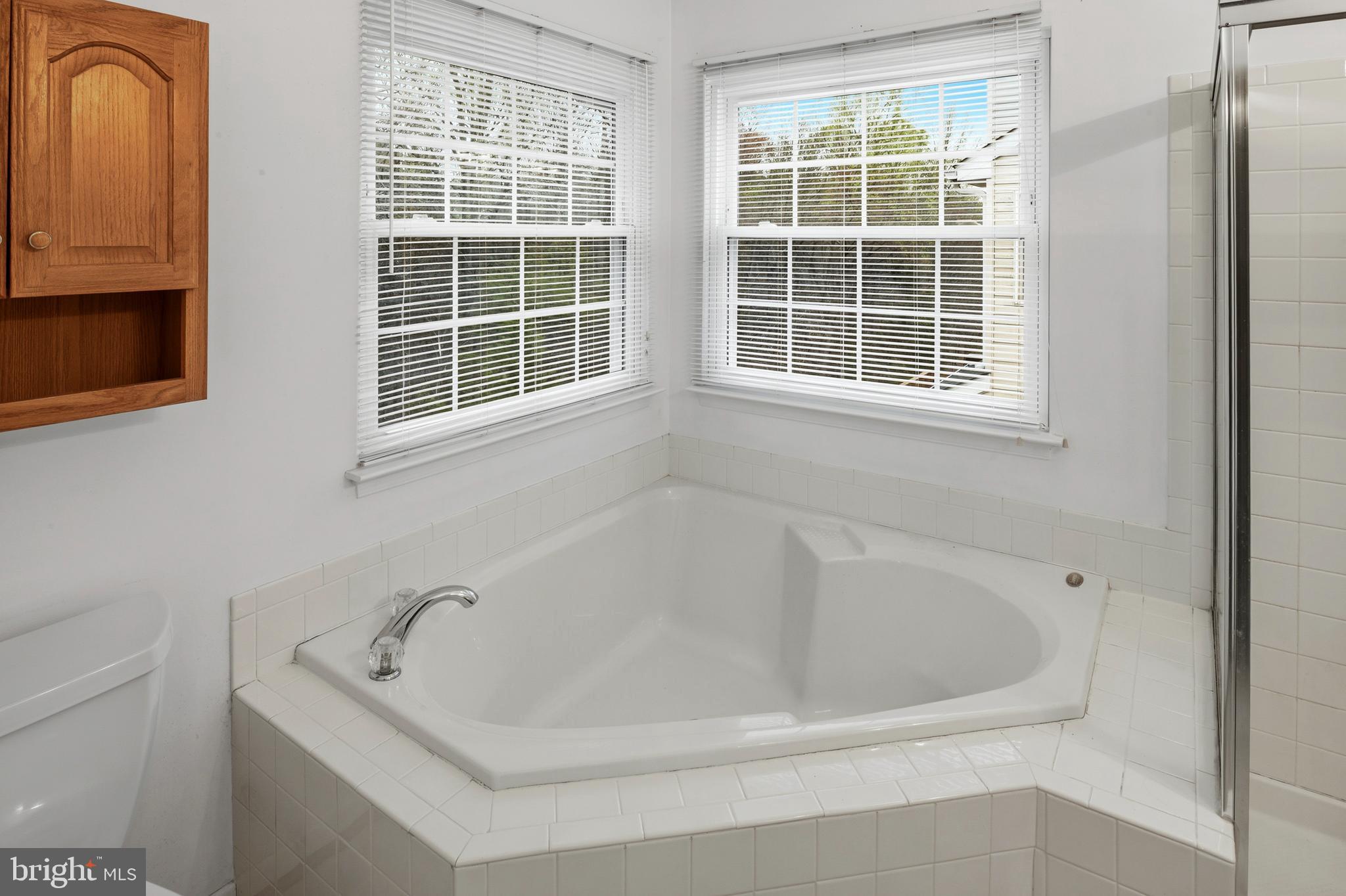 PINEY ORCHARD - Residential