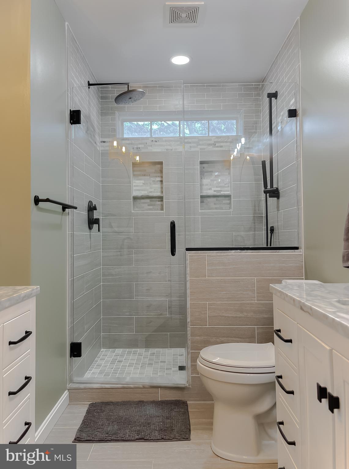 BRETON BAY LANDING - Residential