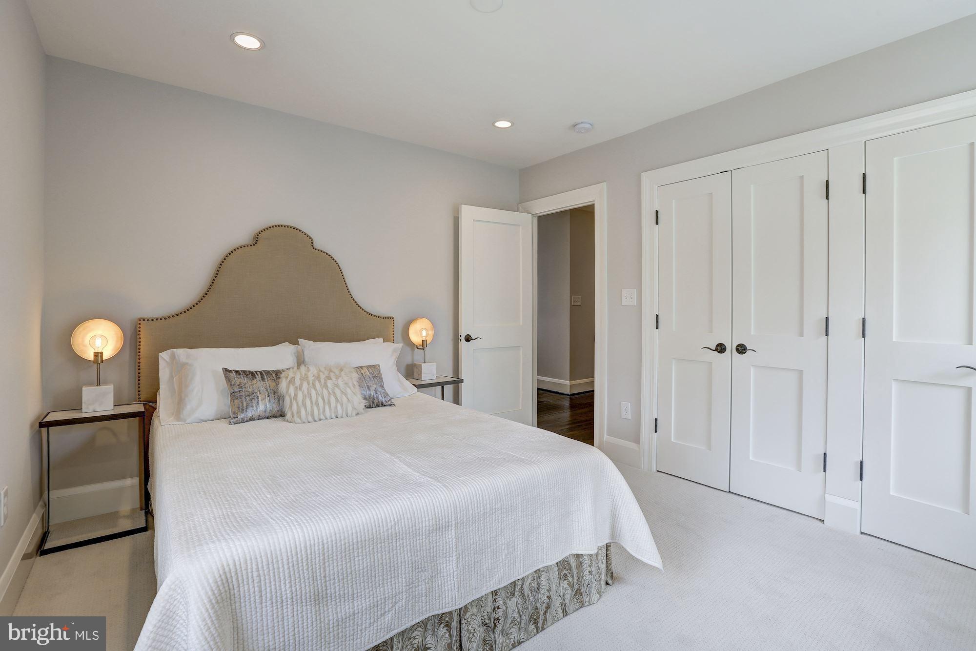 WESLEY HEIGHTS - Residential