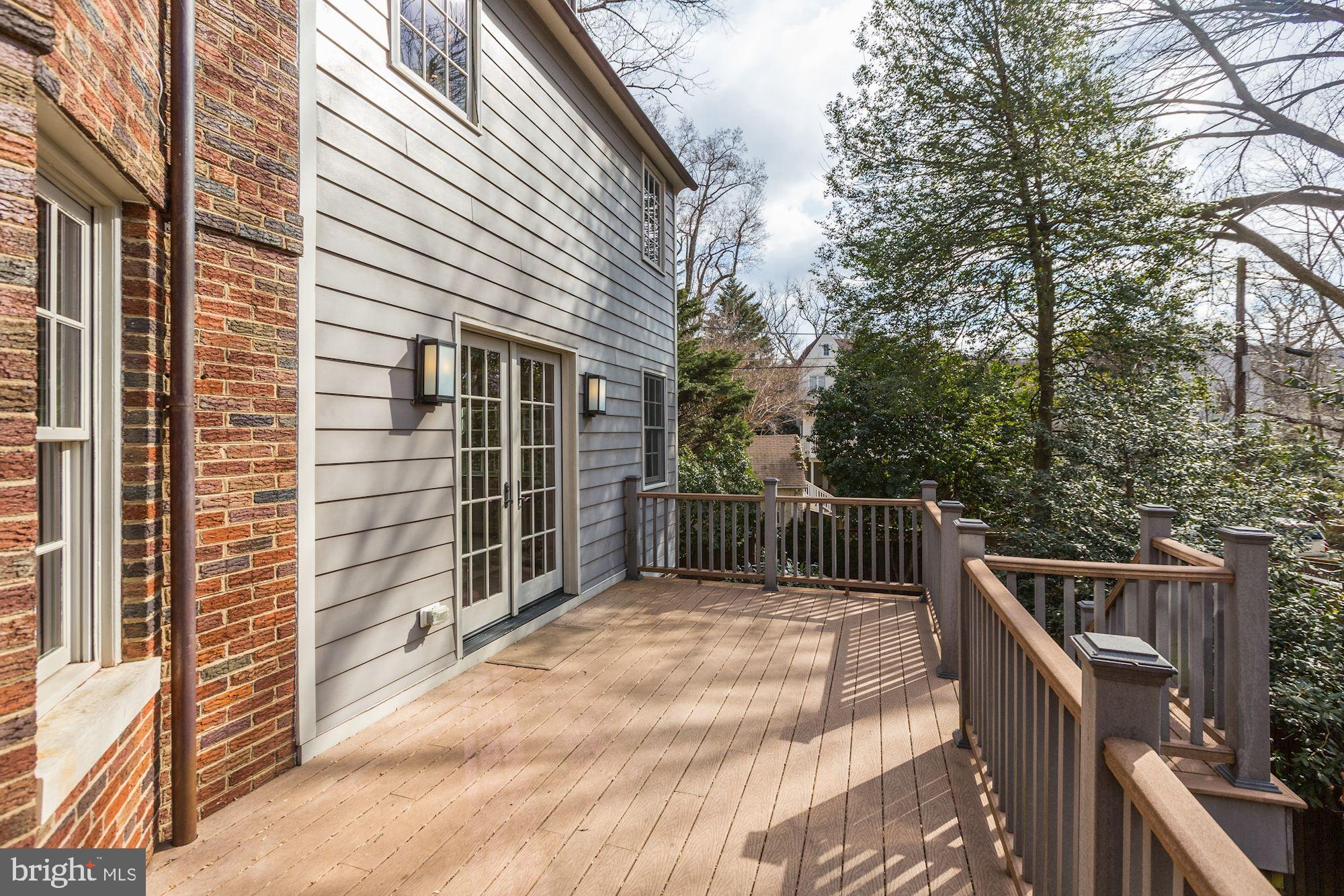 WESLEY HEIGHTS - Residential