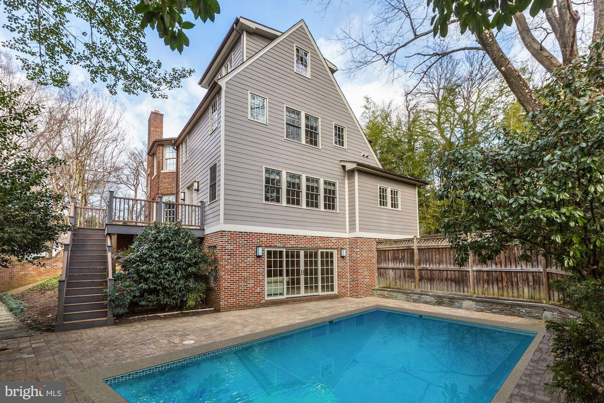 WESLEY HEIGHTS - Residential