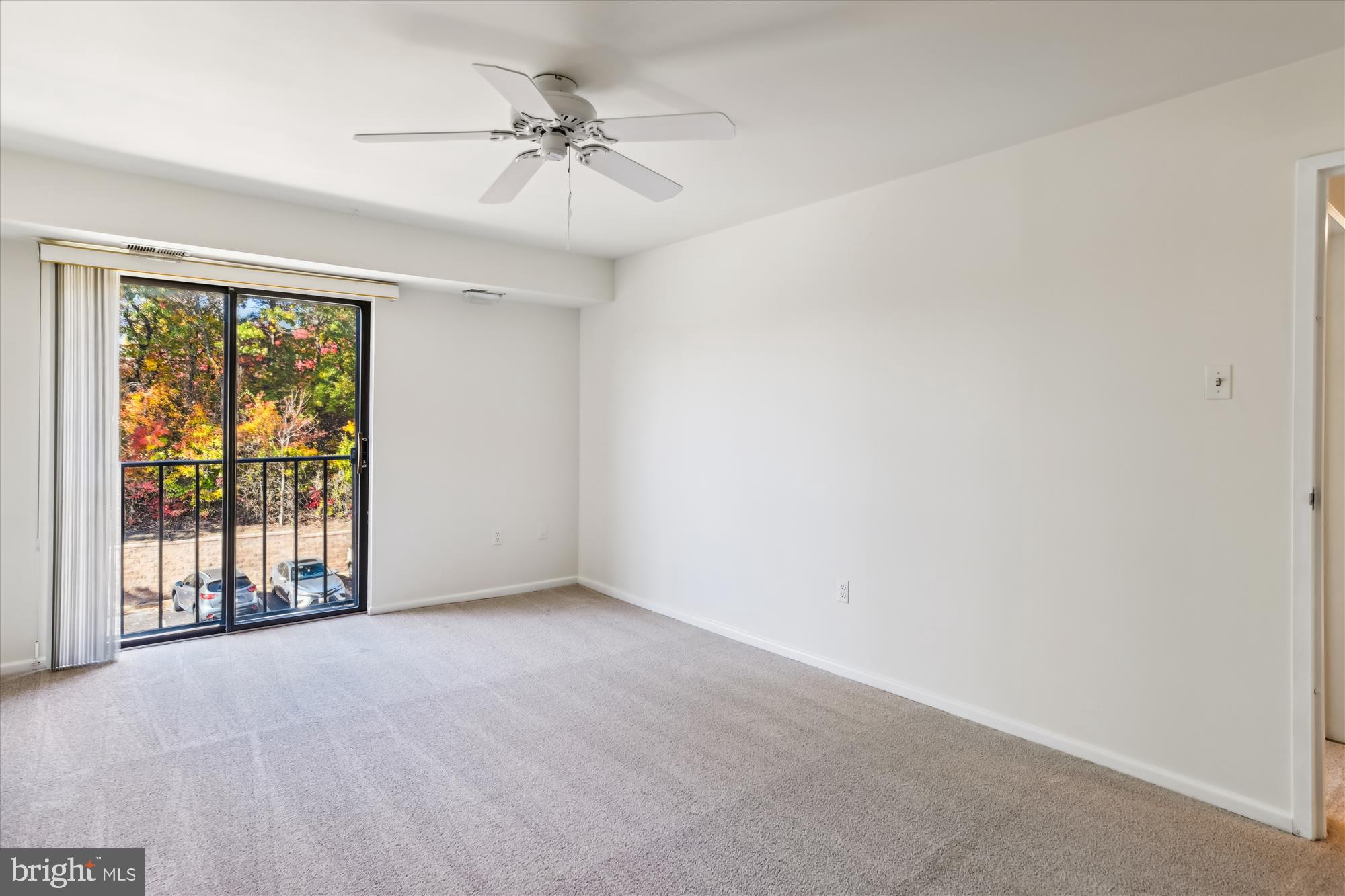 RIVA COMMONS - Residential