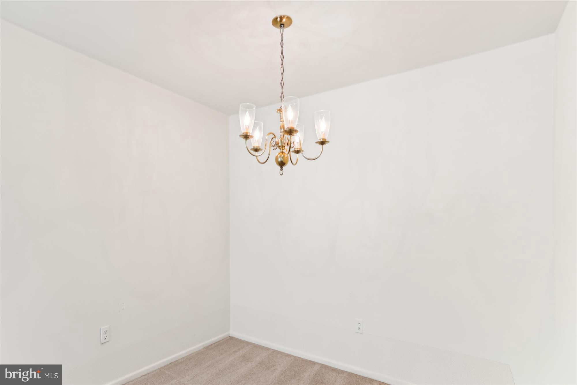 RIVA COMMONS - Residential