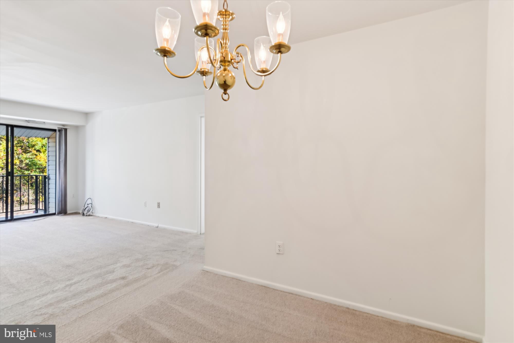 RIVA COMMONS - Residential