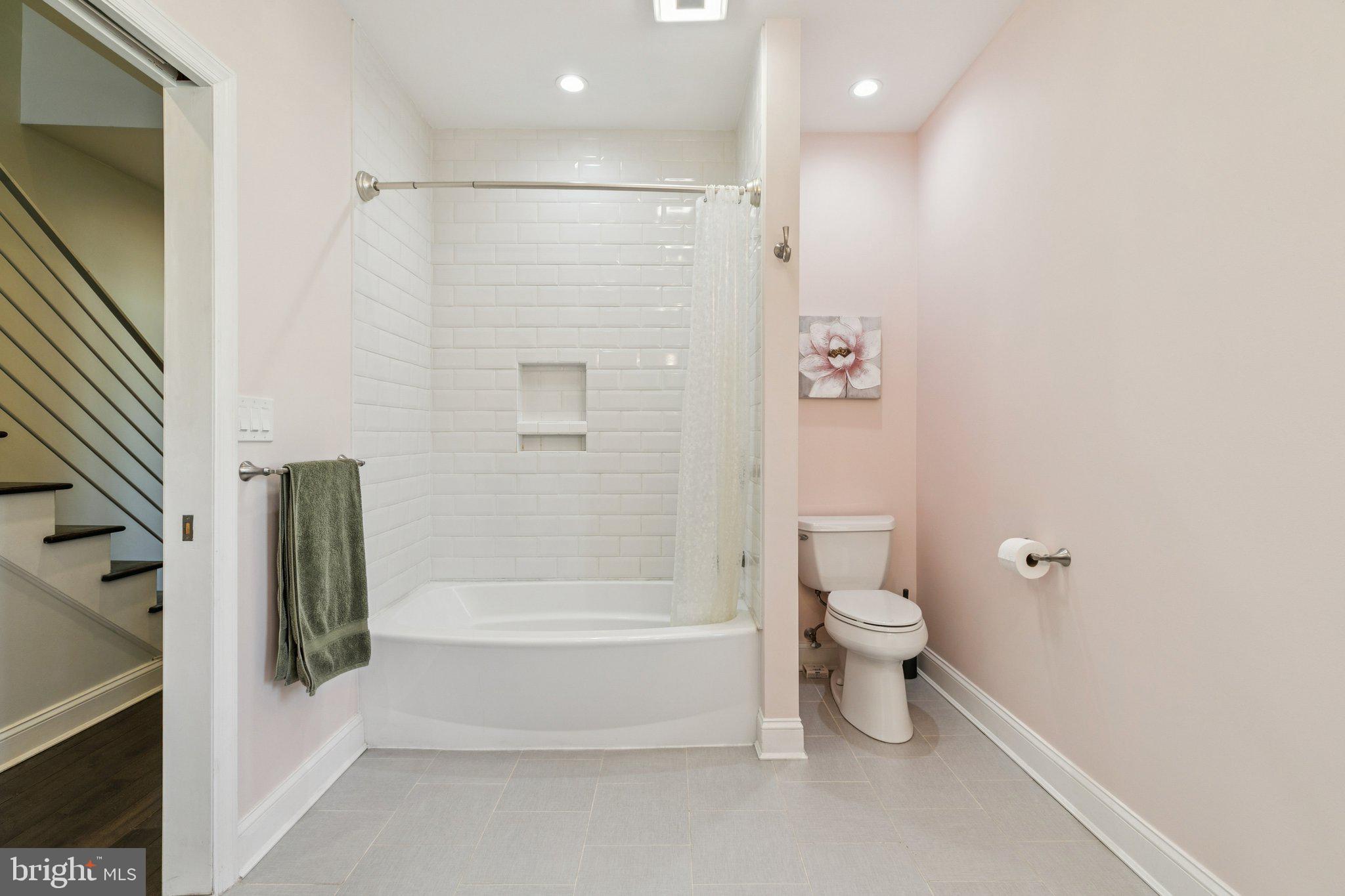 PASSYUNK SQUARE - Residential