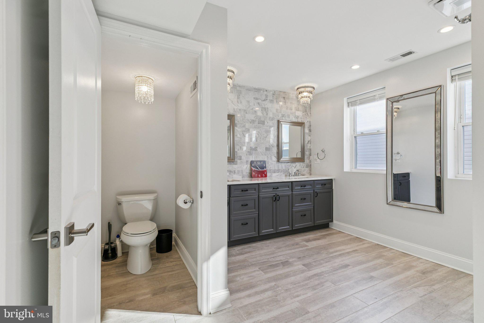 PASSYUNK SQUARE - Residential