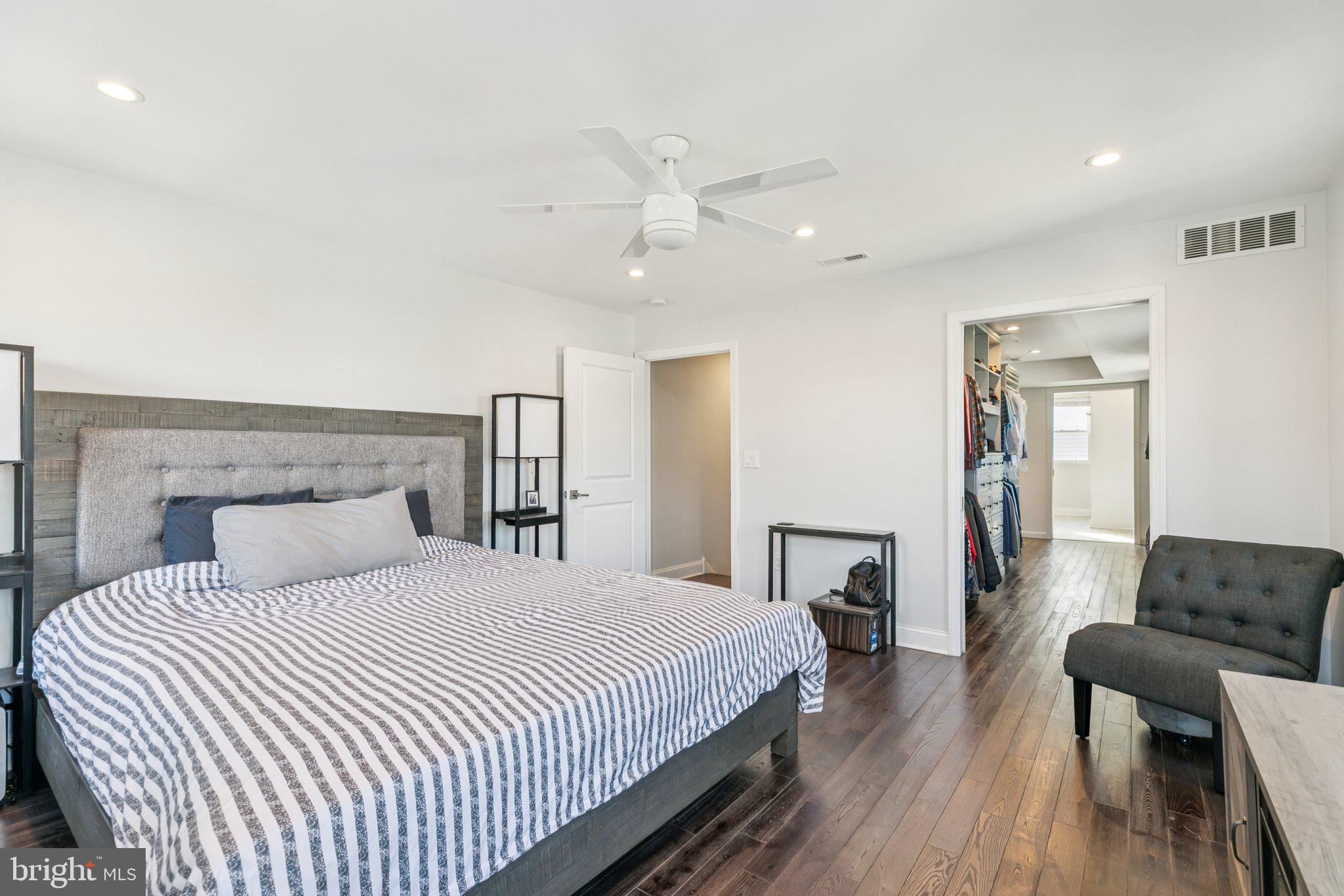 PASSYUNK SQUARE - Residential