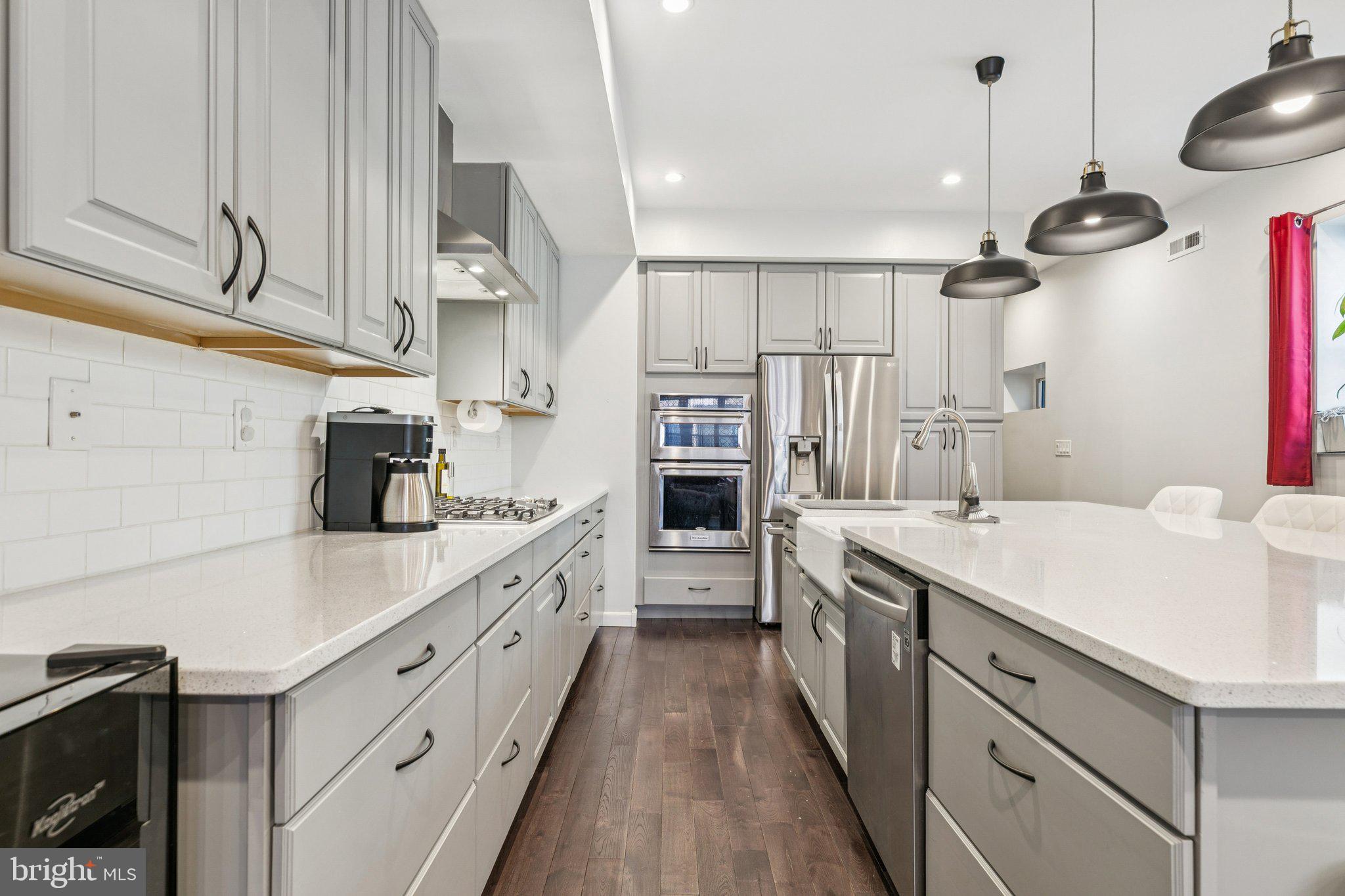 PASSYUNK SQUARE - Residential