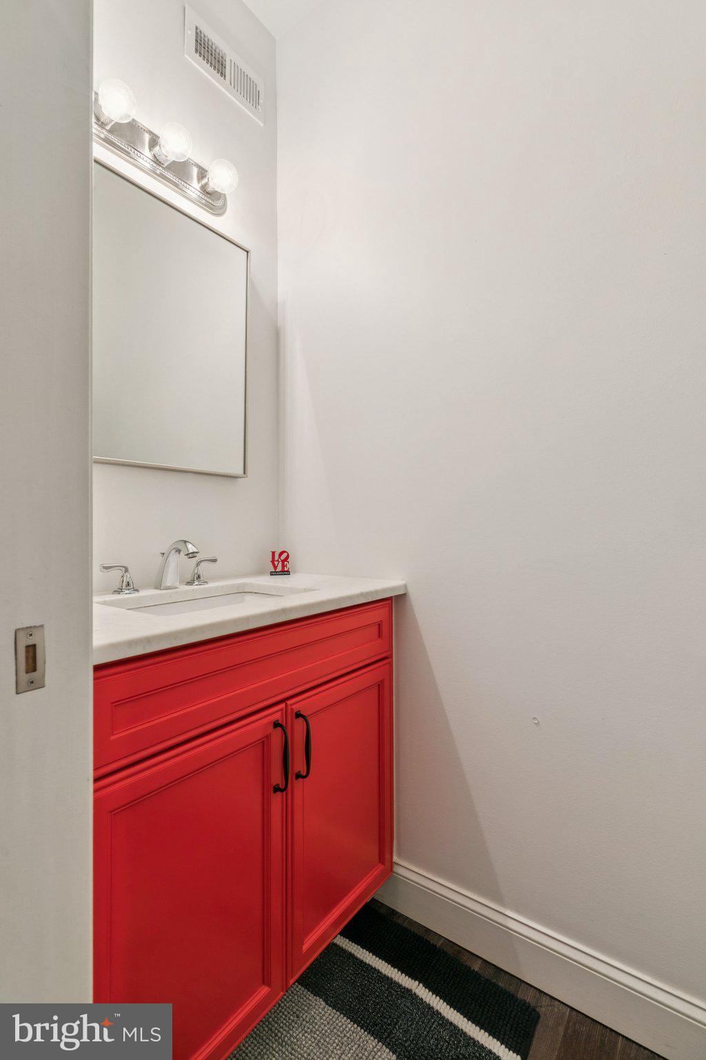 PASSYUNK SQUARE - Residential