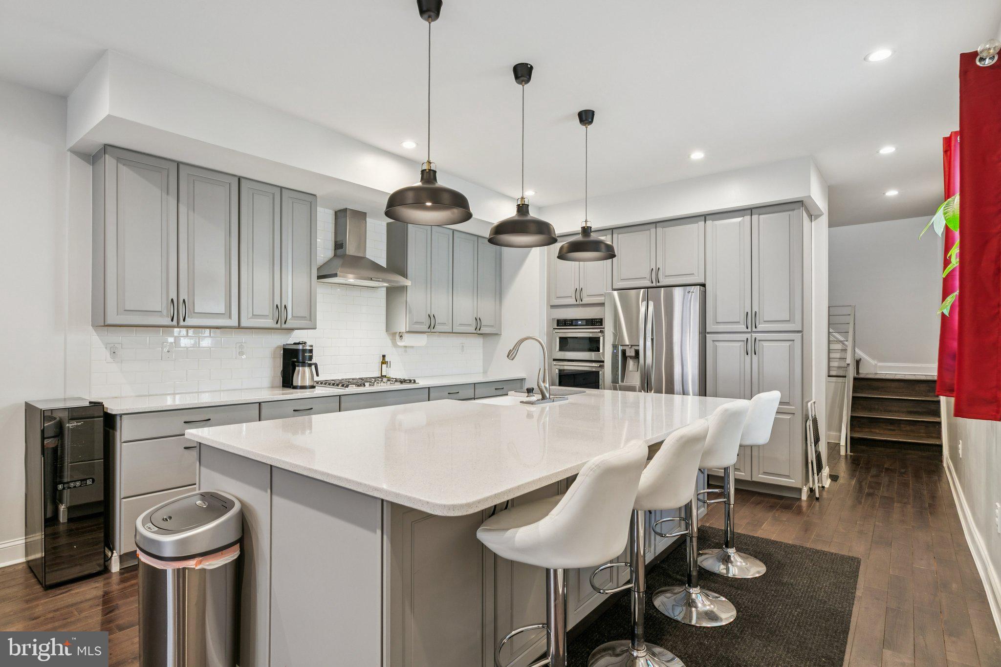 PASSYUNK SQUARE - Residential