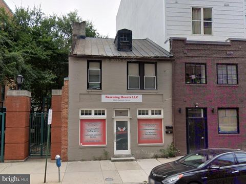 Photo of 713 W Pratt Street, BALTIMORE, MD 21201 (MLS # MDBA2208214)