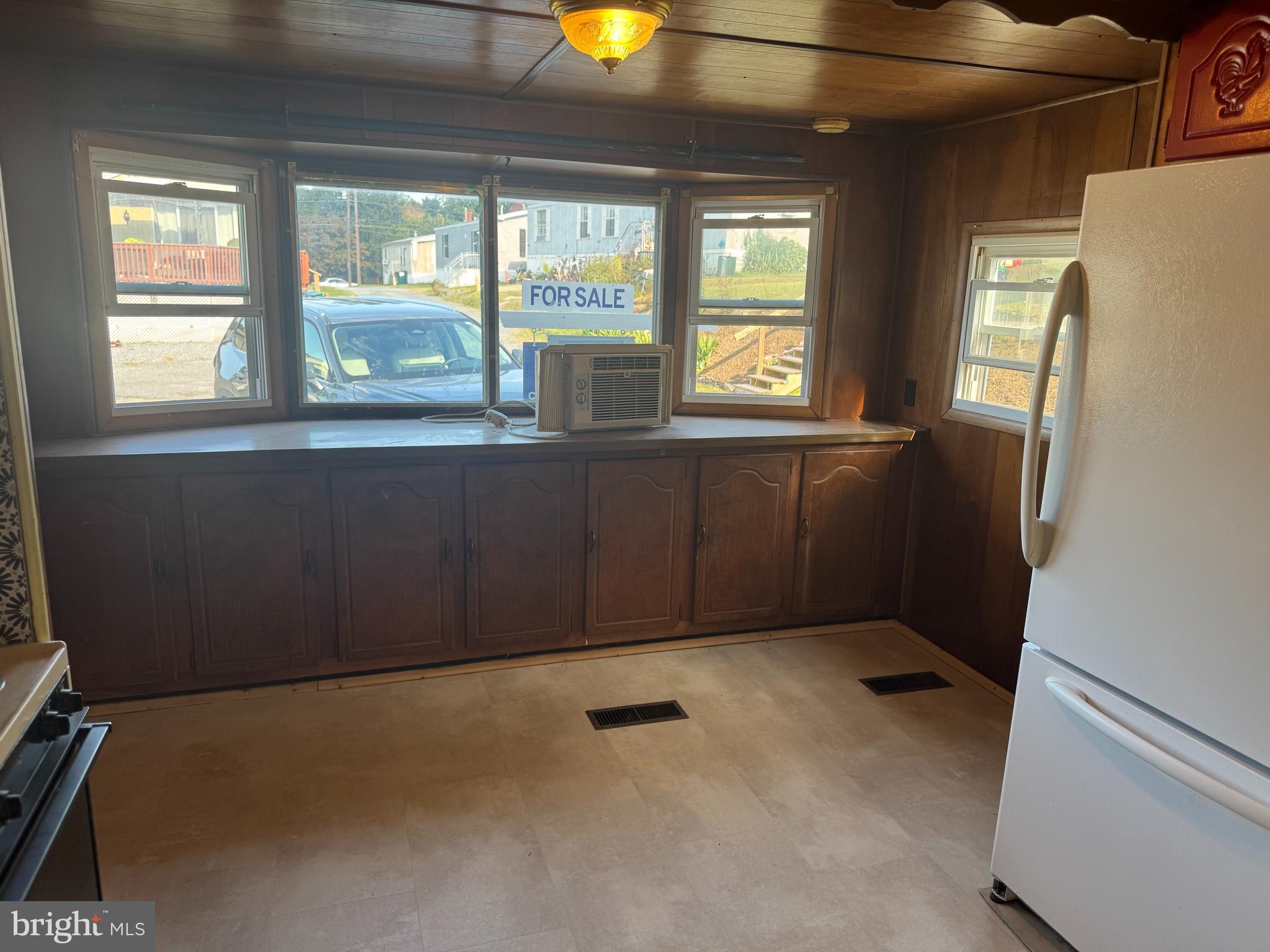 ENGLESIDE - Residential