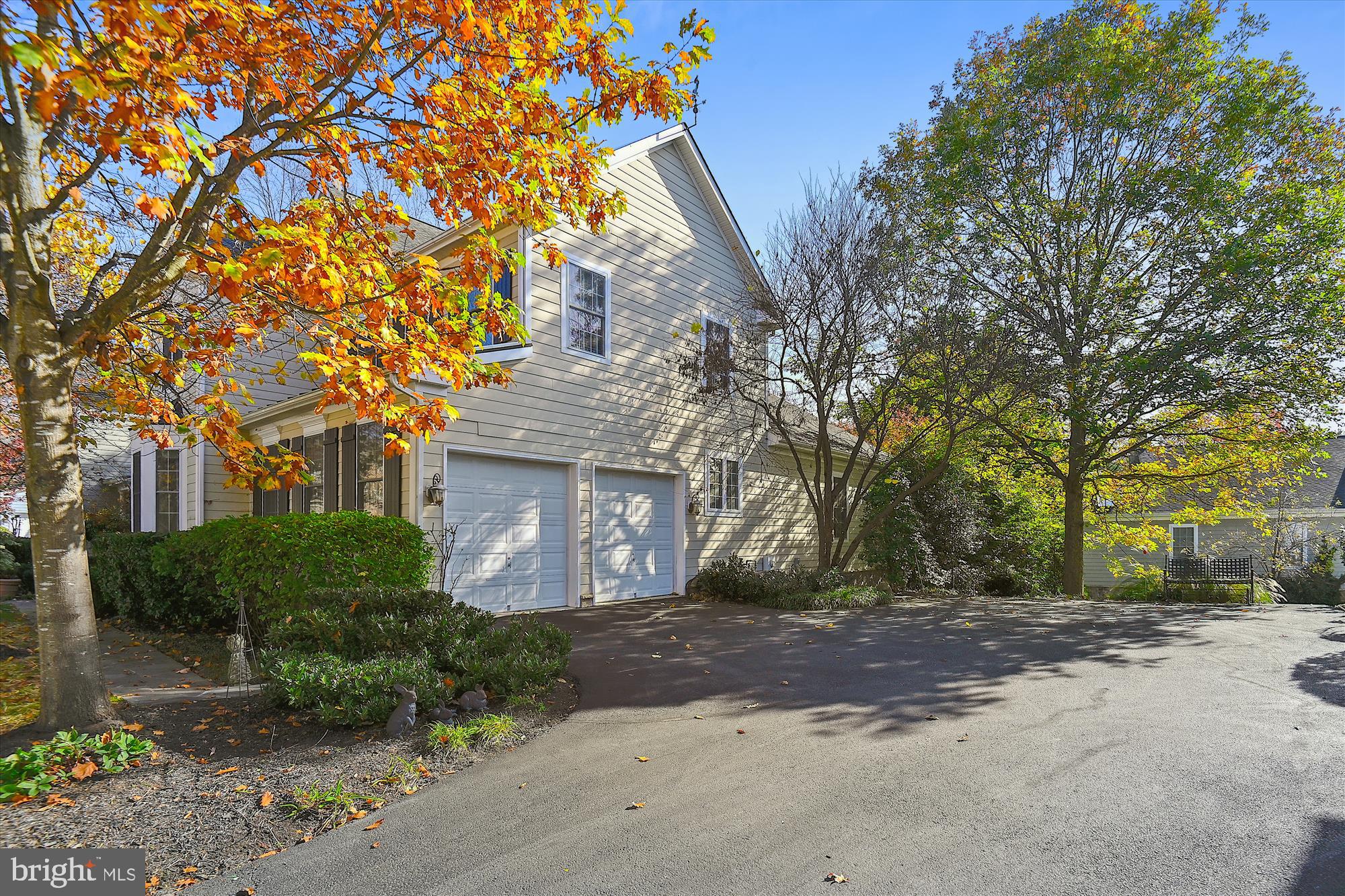 NORTH ROLAND PARK - Residential