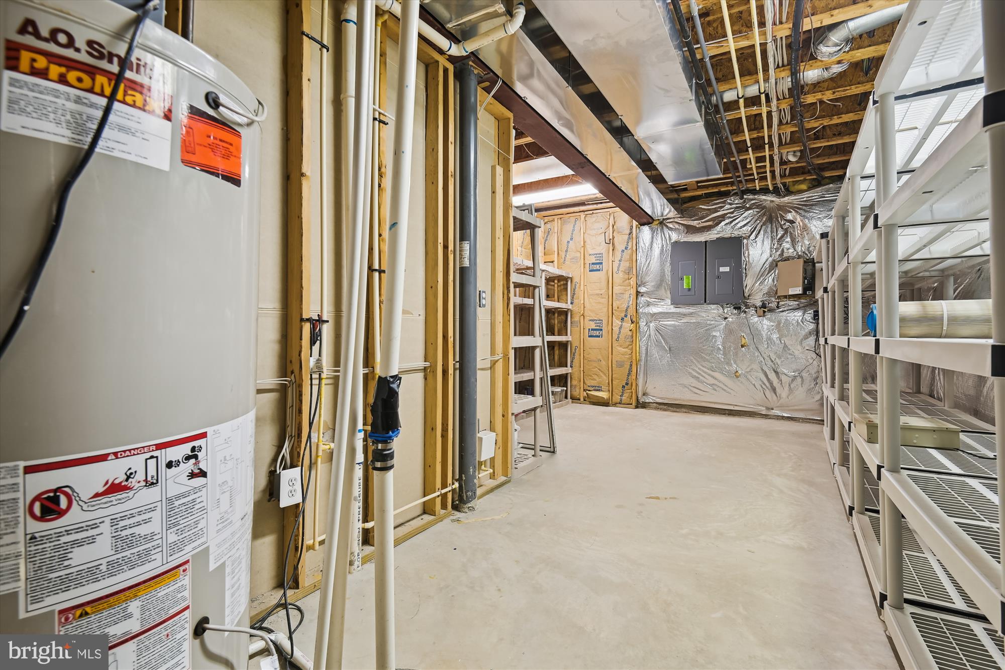 NORTH ROLAND PARK - Residential