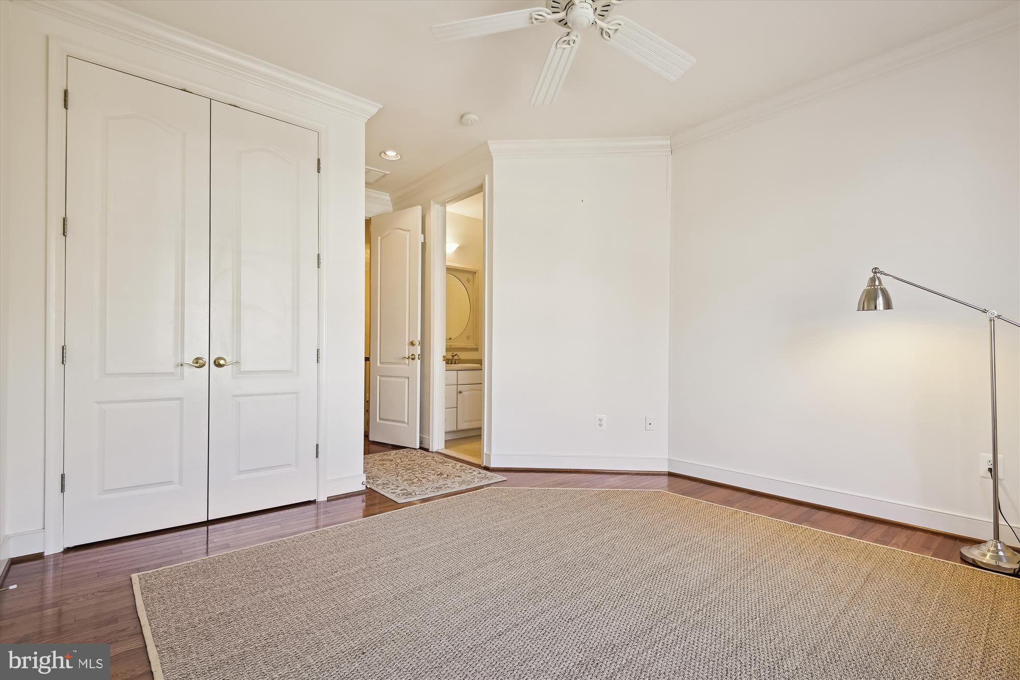 NORTH ROLAND PARK - Residential