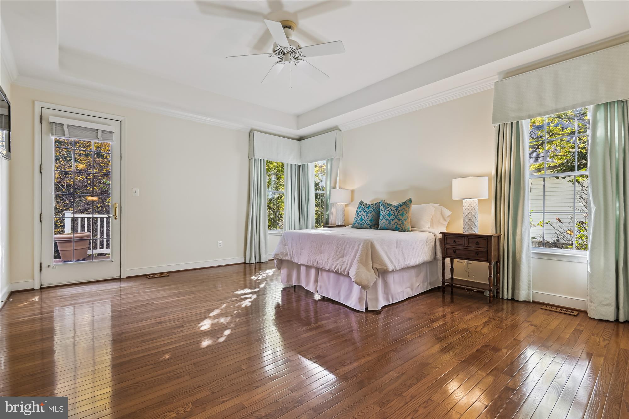 NORTH ROLAND PARK - Residential