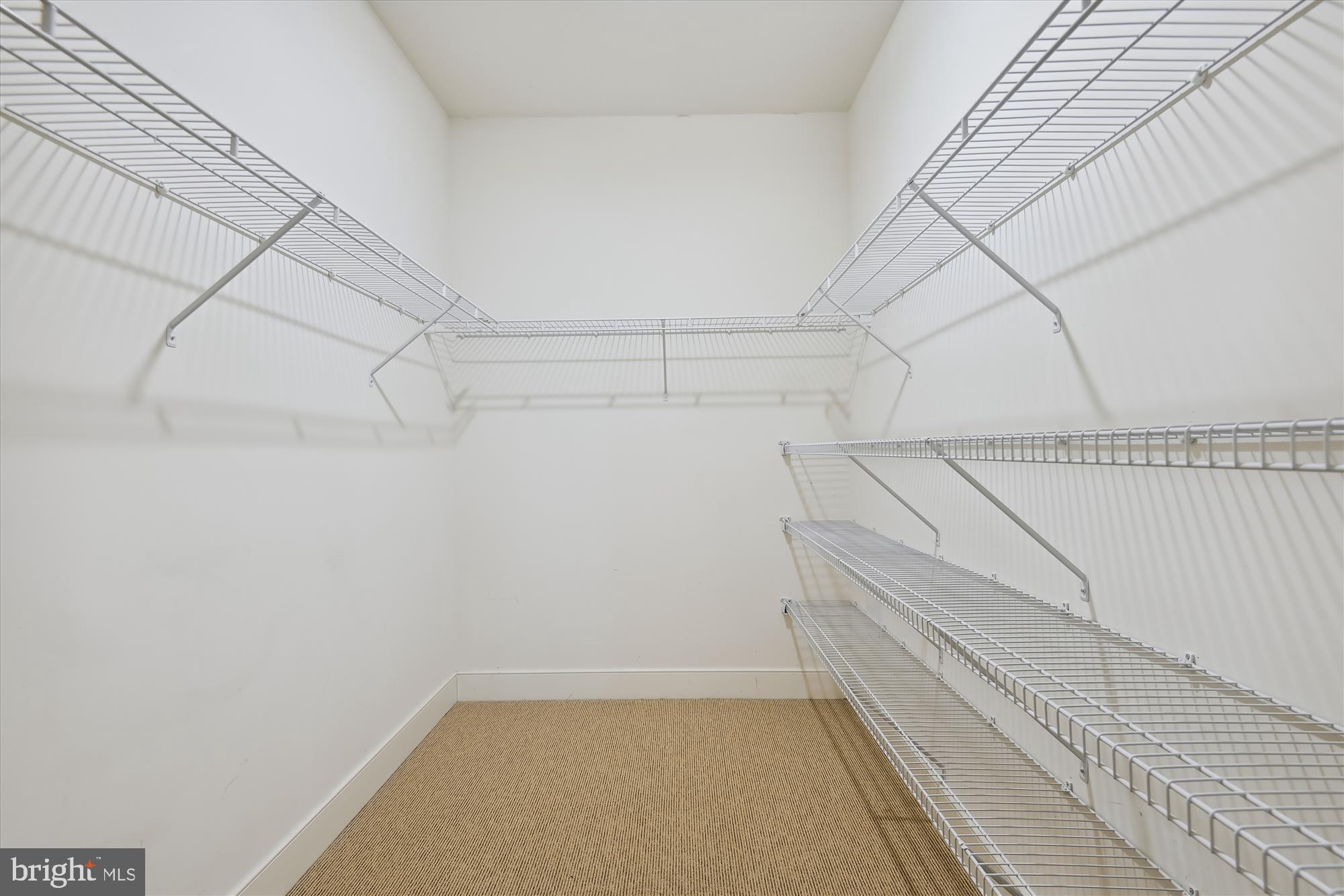 NORTH ROLAND PARK - Residential