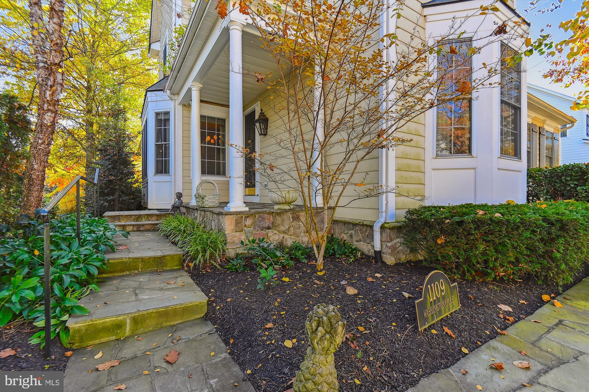 NORTH ROLAND PARK - Residential