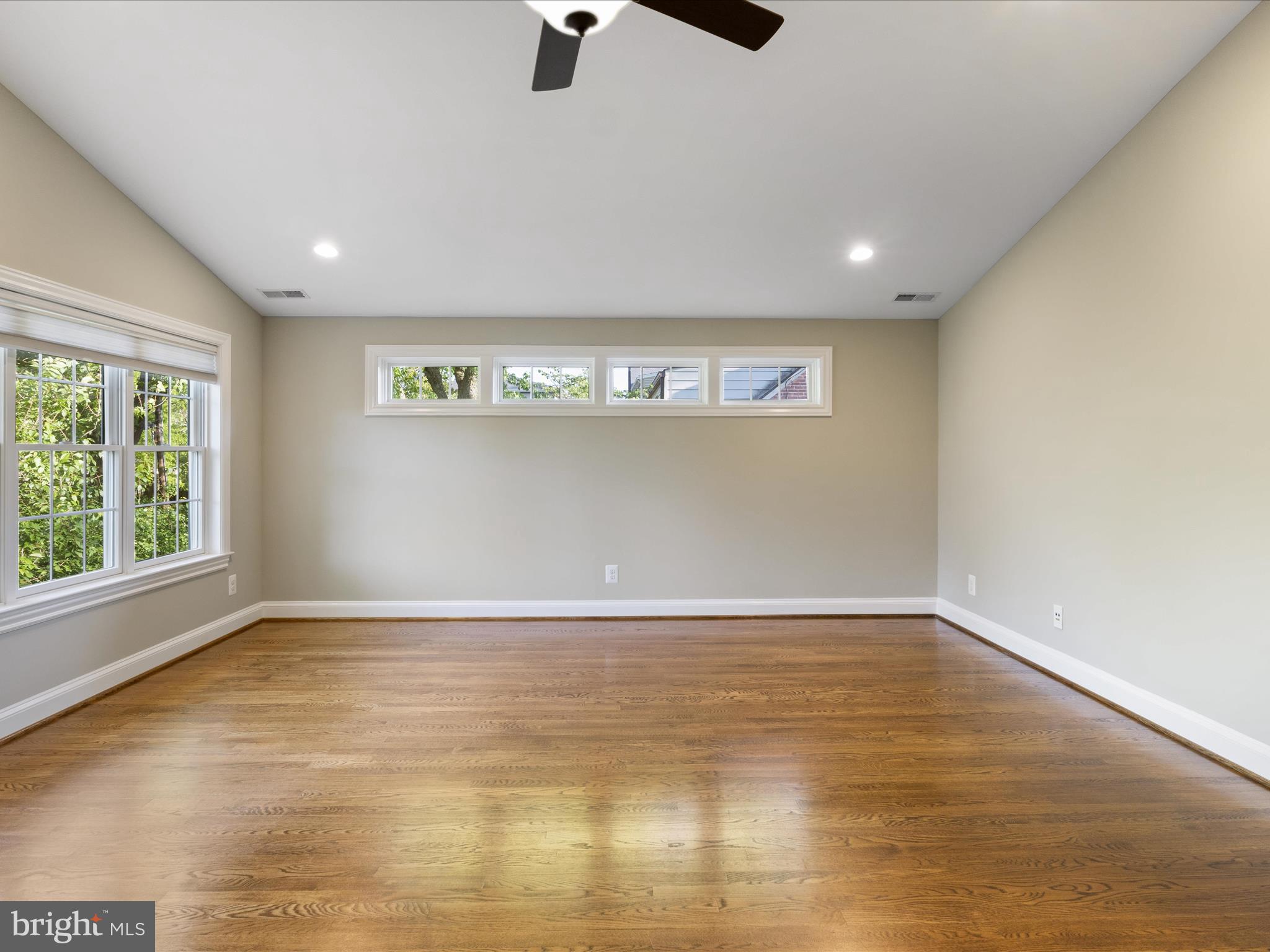 GREENWAY DOWNS - Residential Lease