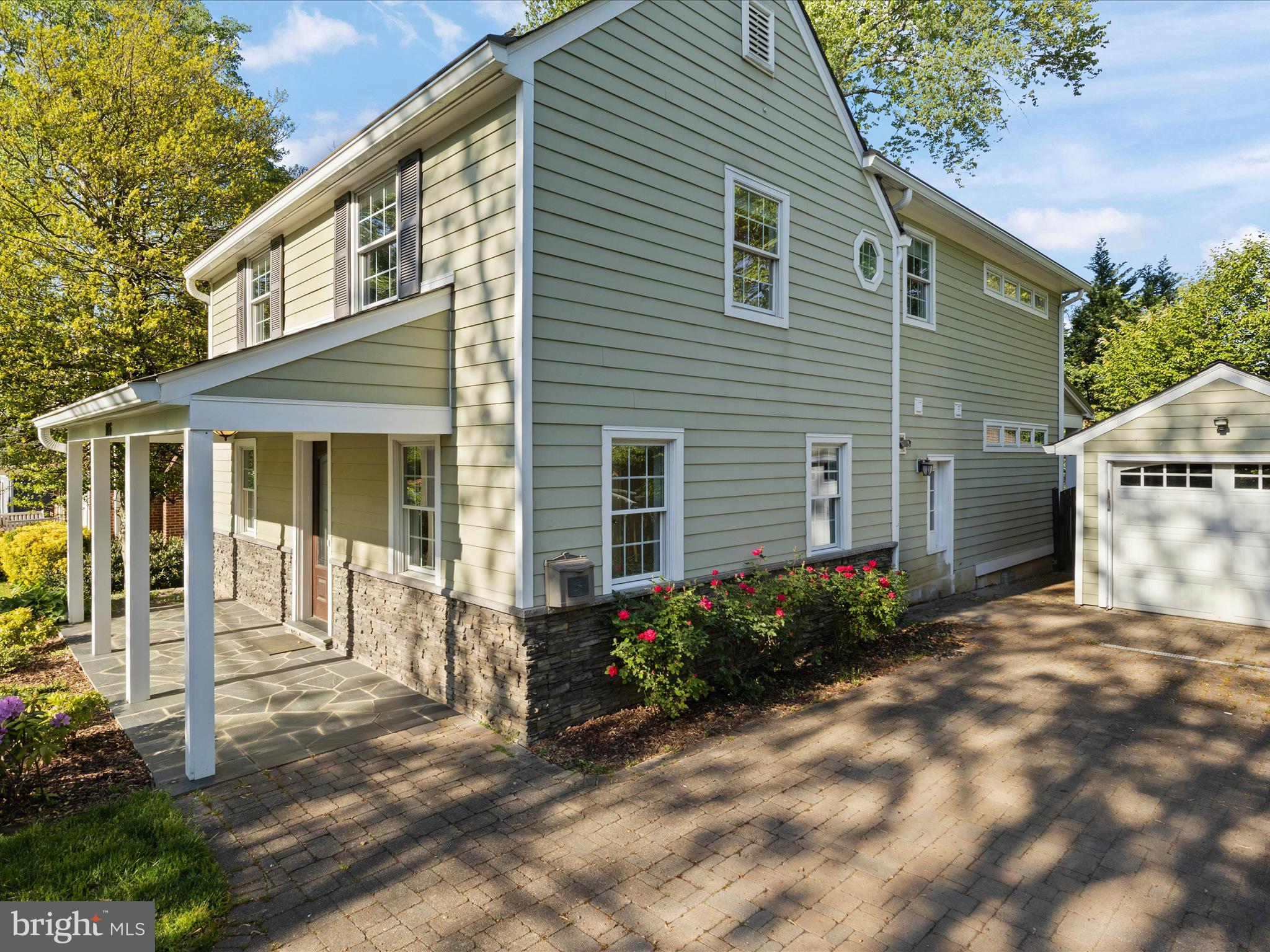 GREENWAY DOWNS - Residential Lease