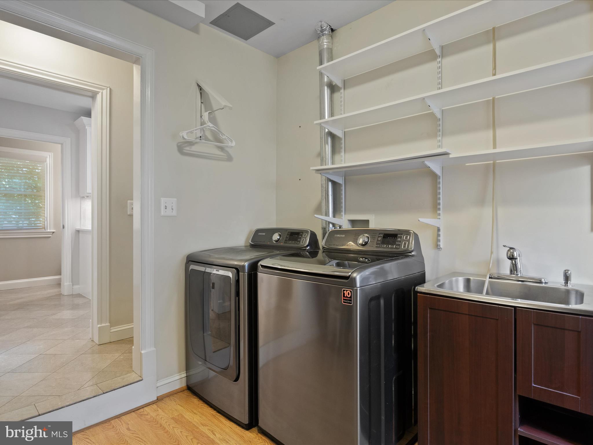 GREENWAY DOWNS - Residential Lease