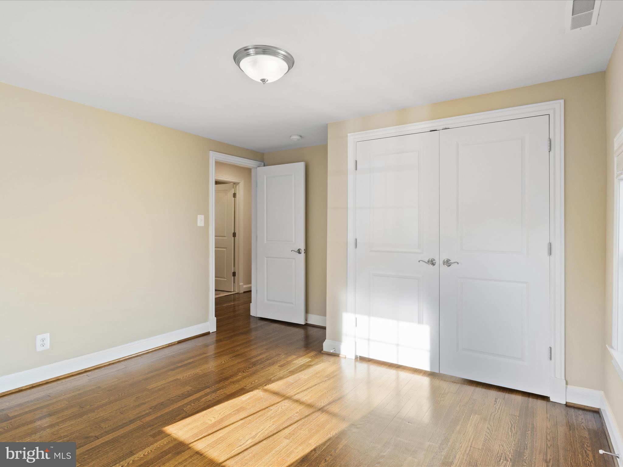 GREENWAY DOWNS - Residential Lease