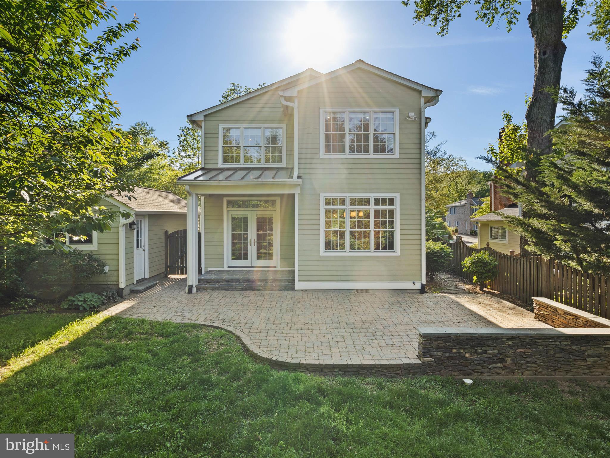 GREENWAY DOWNS - Residential Lease