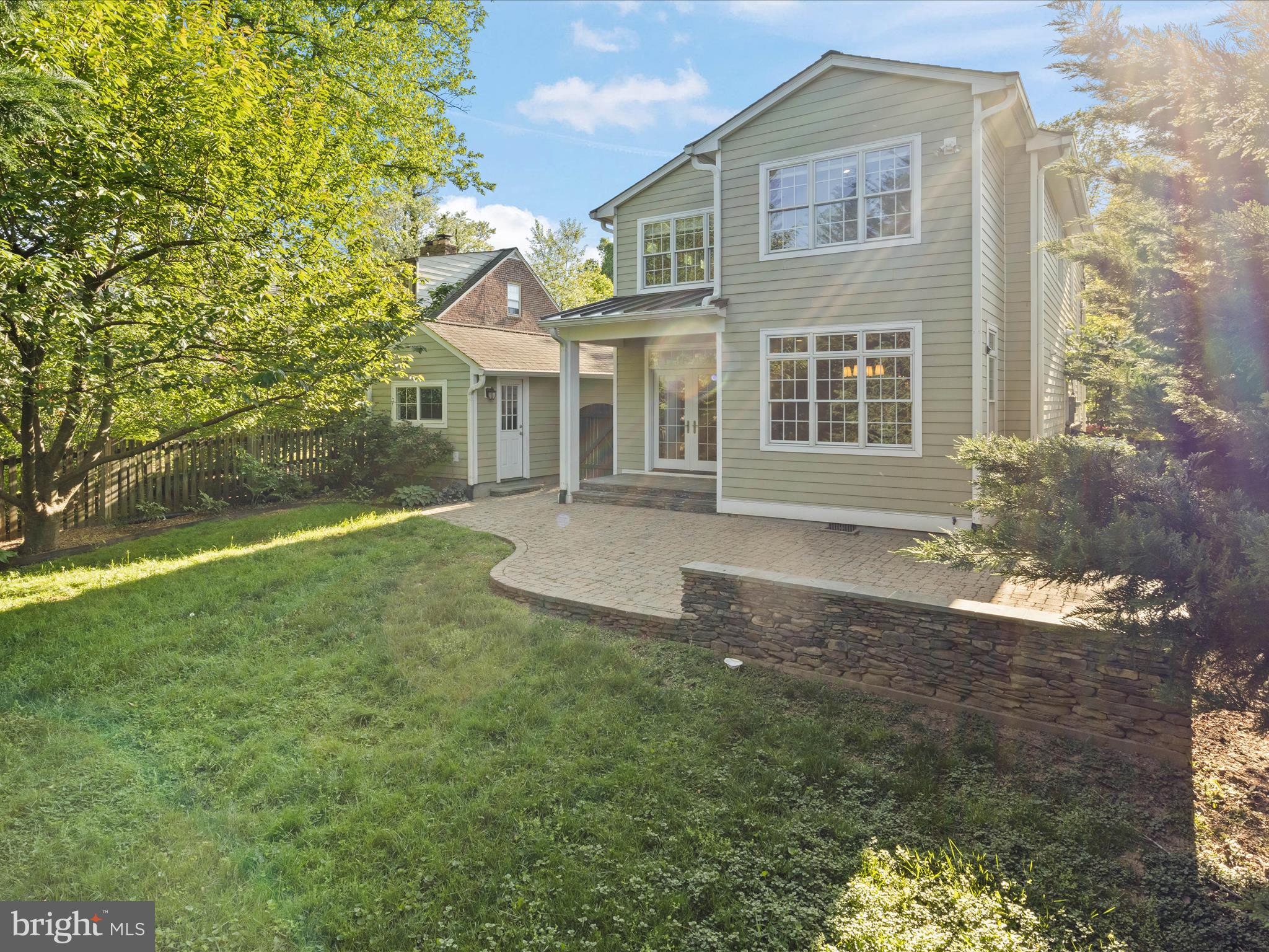 GREENWAY DOWNS - Residential Lease