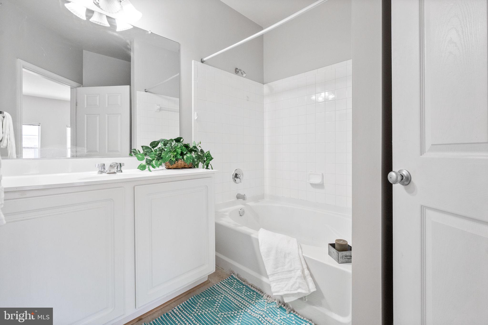 SUMMERFIELD - Residential