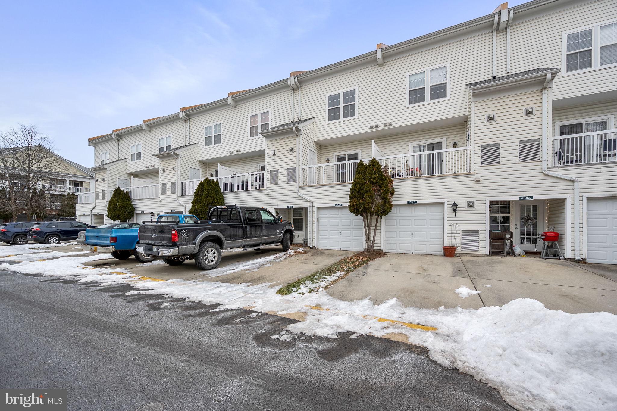 SUMMERFIELD - Residential