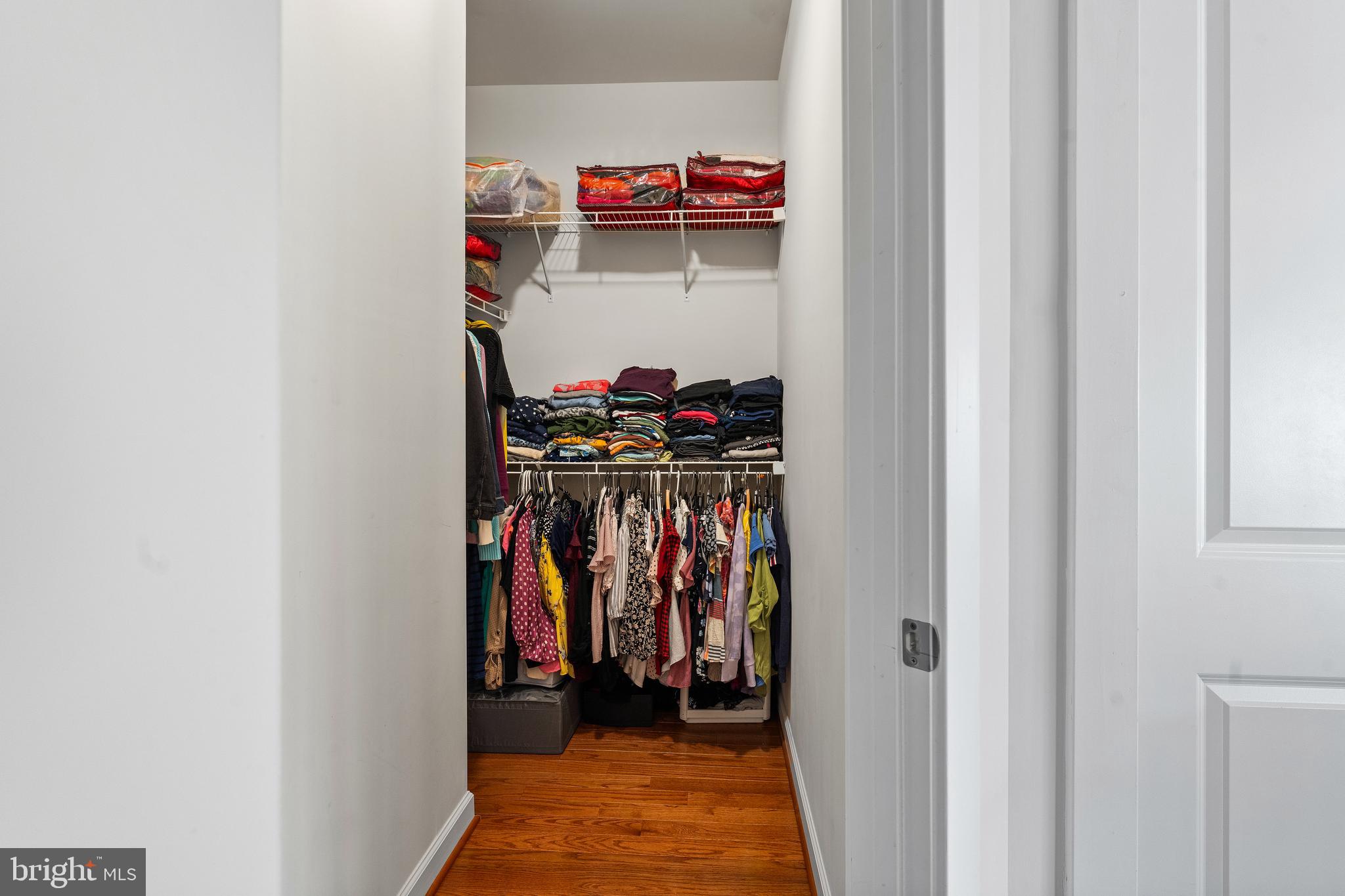 TAYLOR VILLAGE - Residential