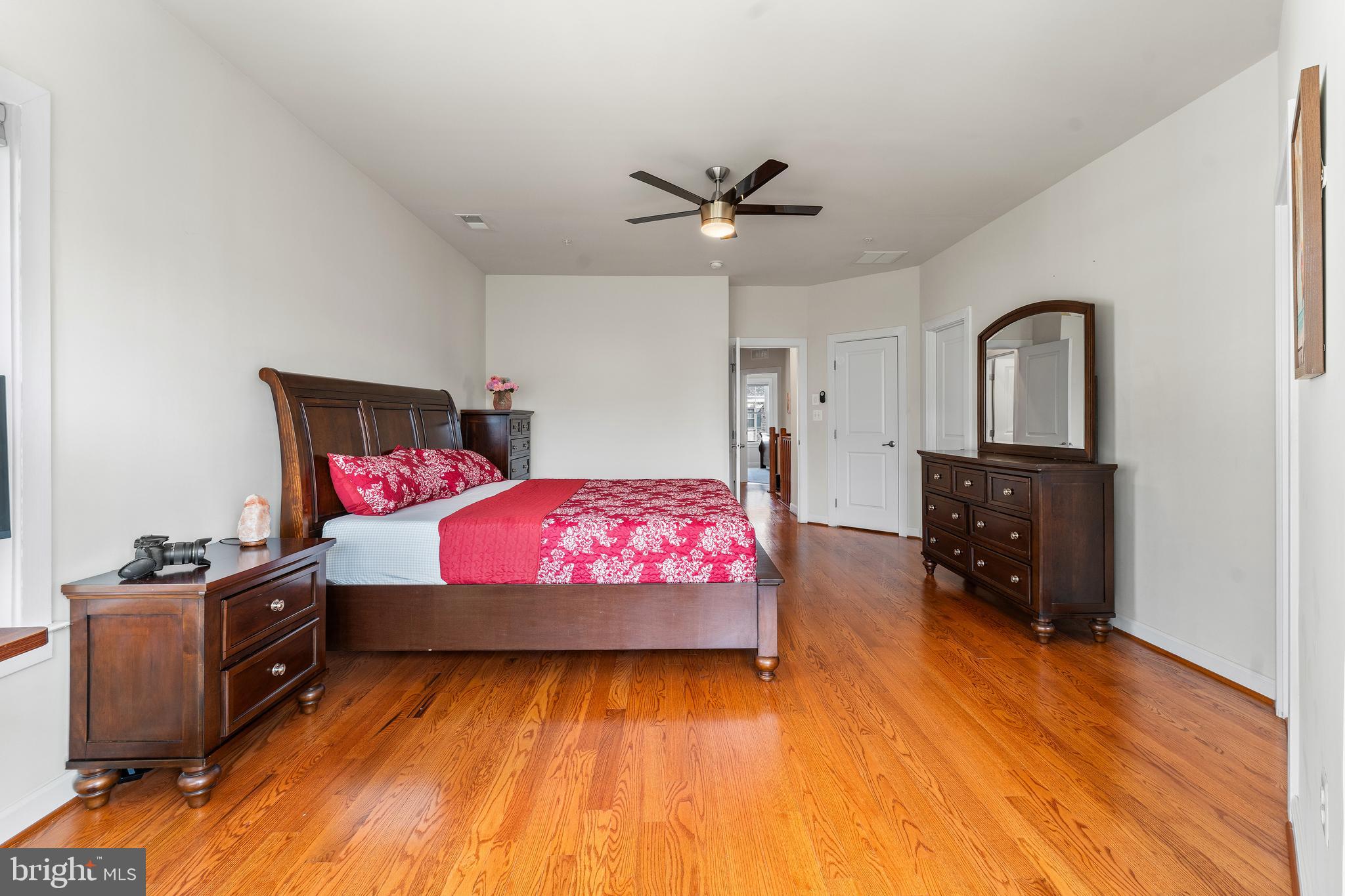 TAYLOR VILLAGE - Residential