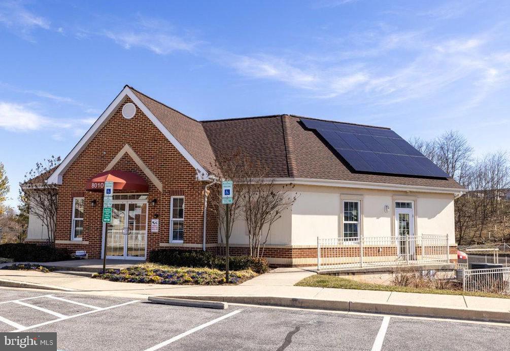 TAYLOR VILLAGE - Residential