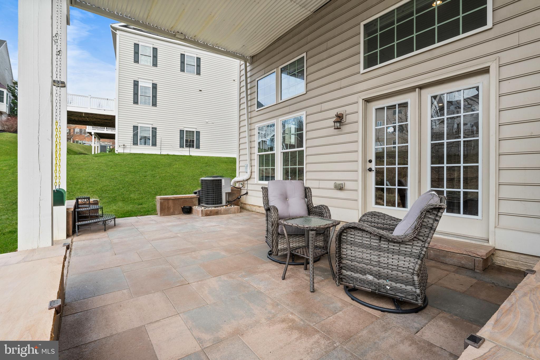 TAYLOR VILLAGE - Residential