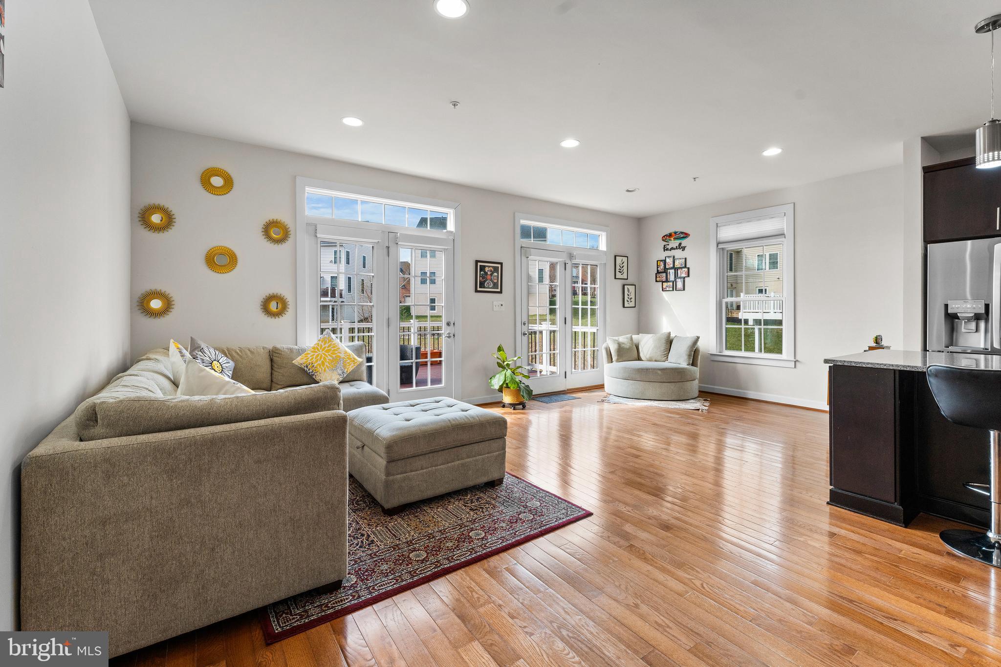 TAYLOR VILLAGE - Residential