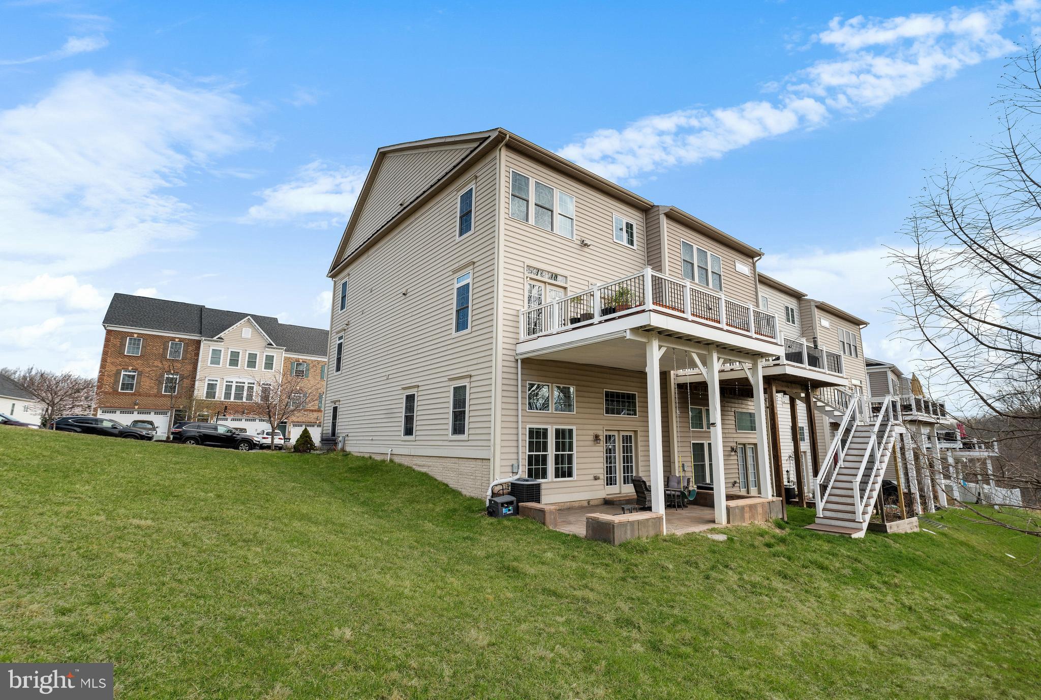 TAYLOR VILLAGE - Residential