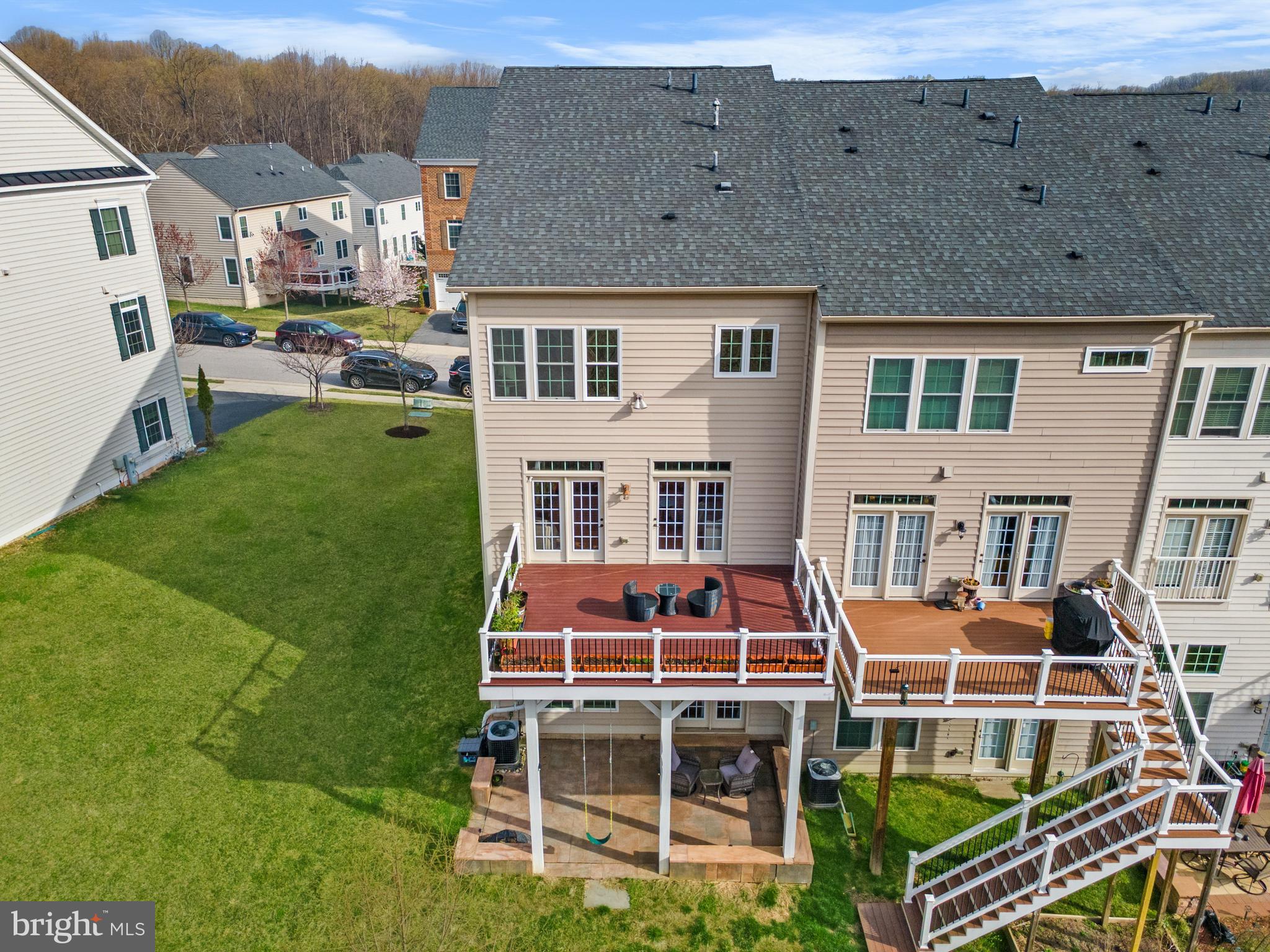 TAYLOR VILLAGE - Residential