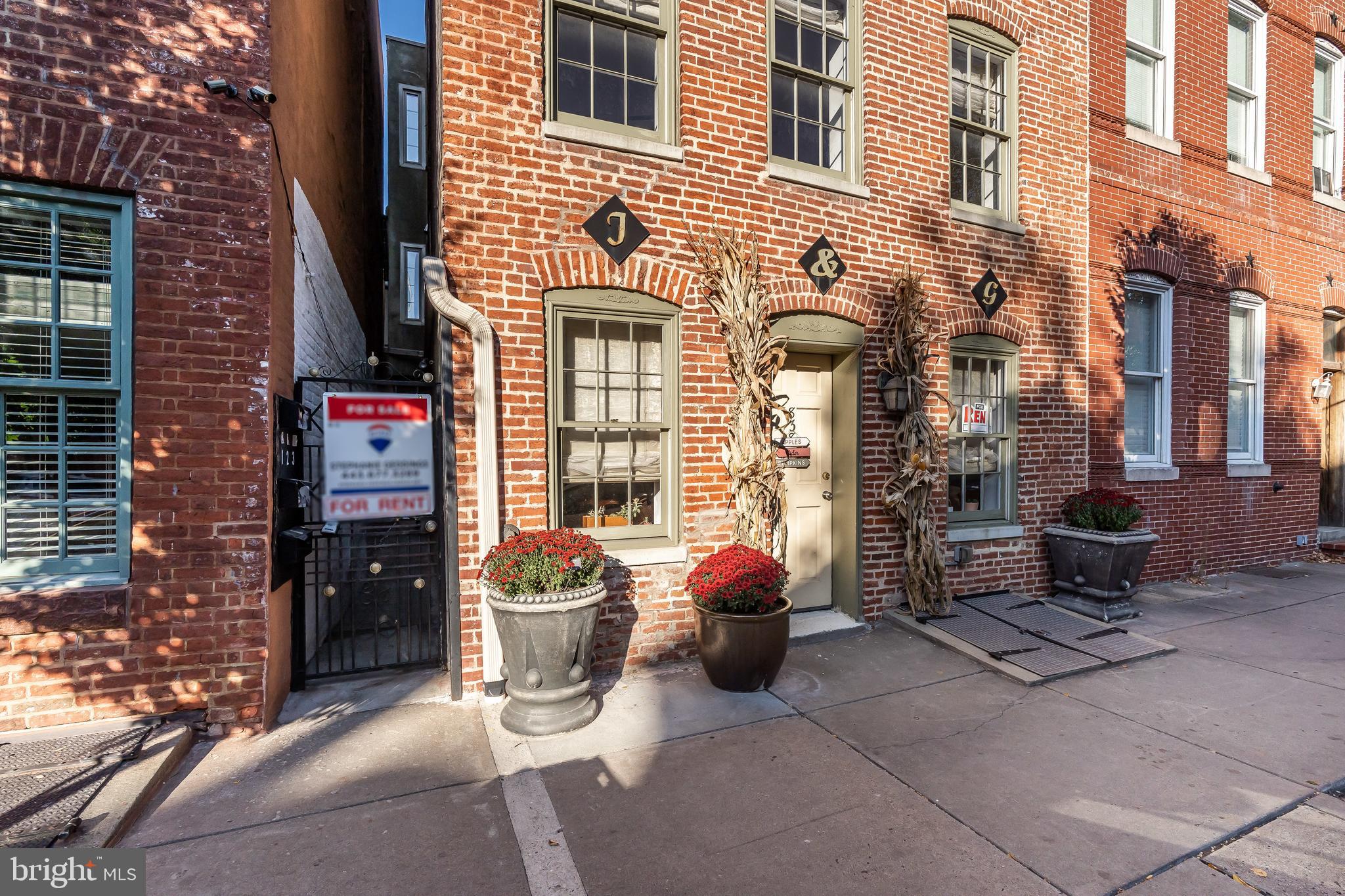 FELLS POINT HISTORIC DISTRICT - Residential Lease