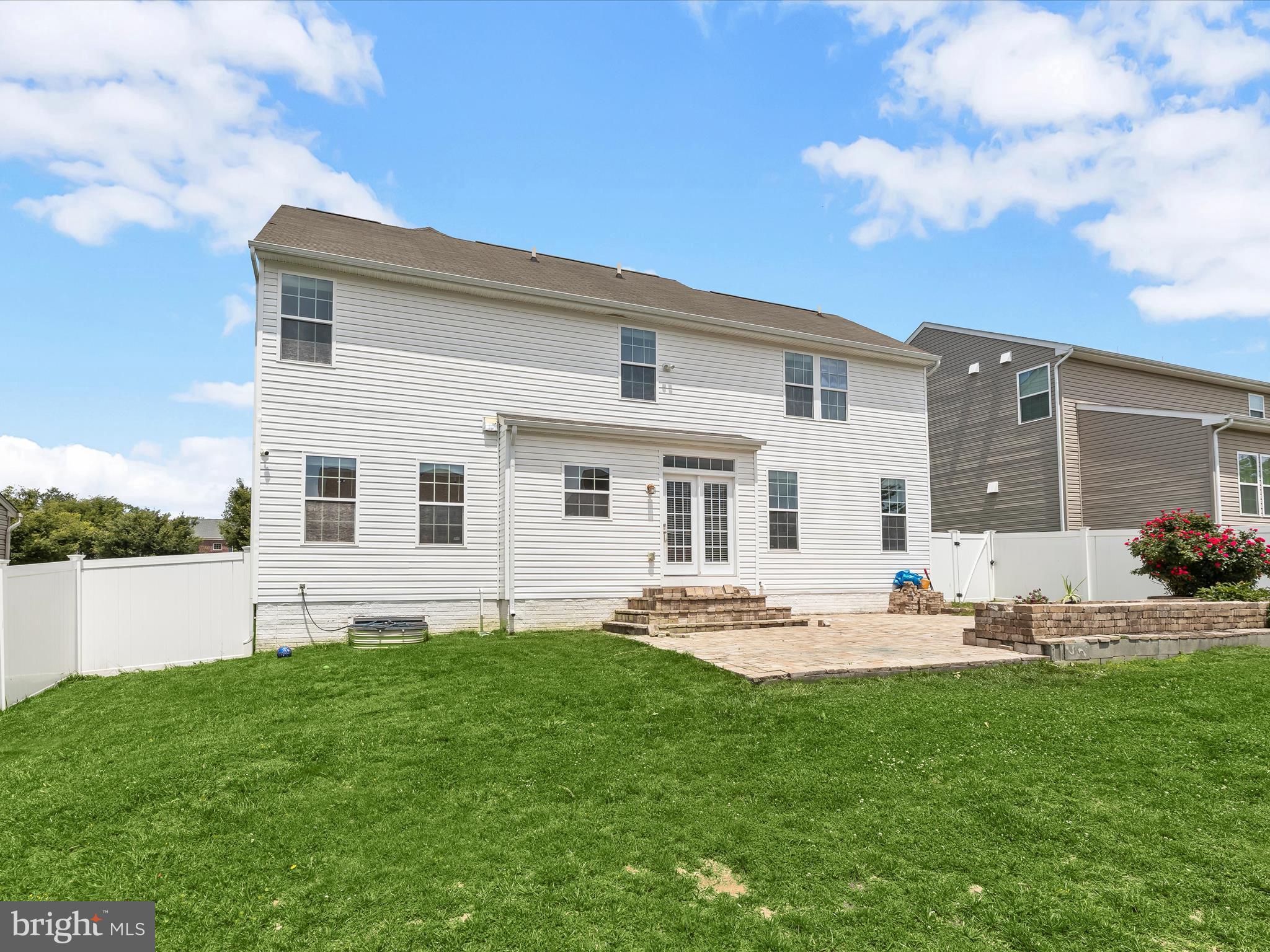 EAGLES REST - Residential