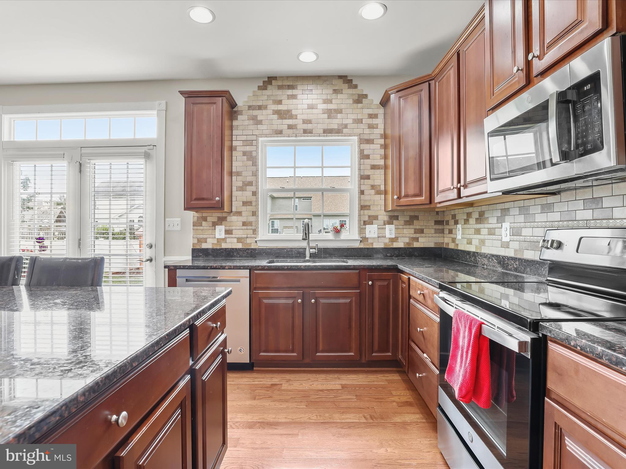 EAGLES REST - Residential