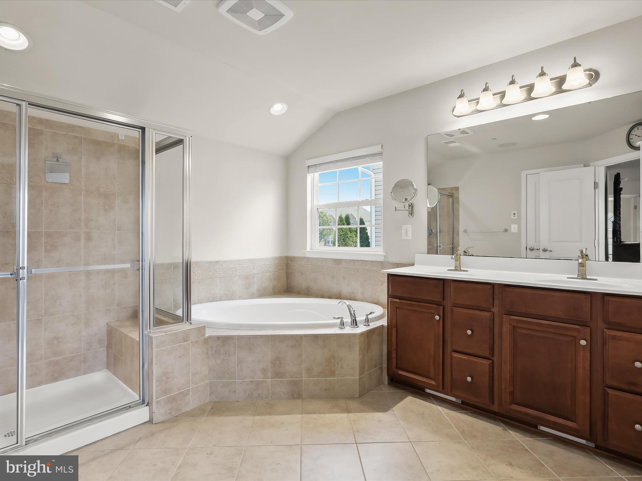 EAGLES REST - Residential