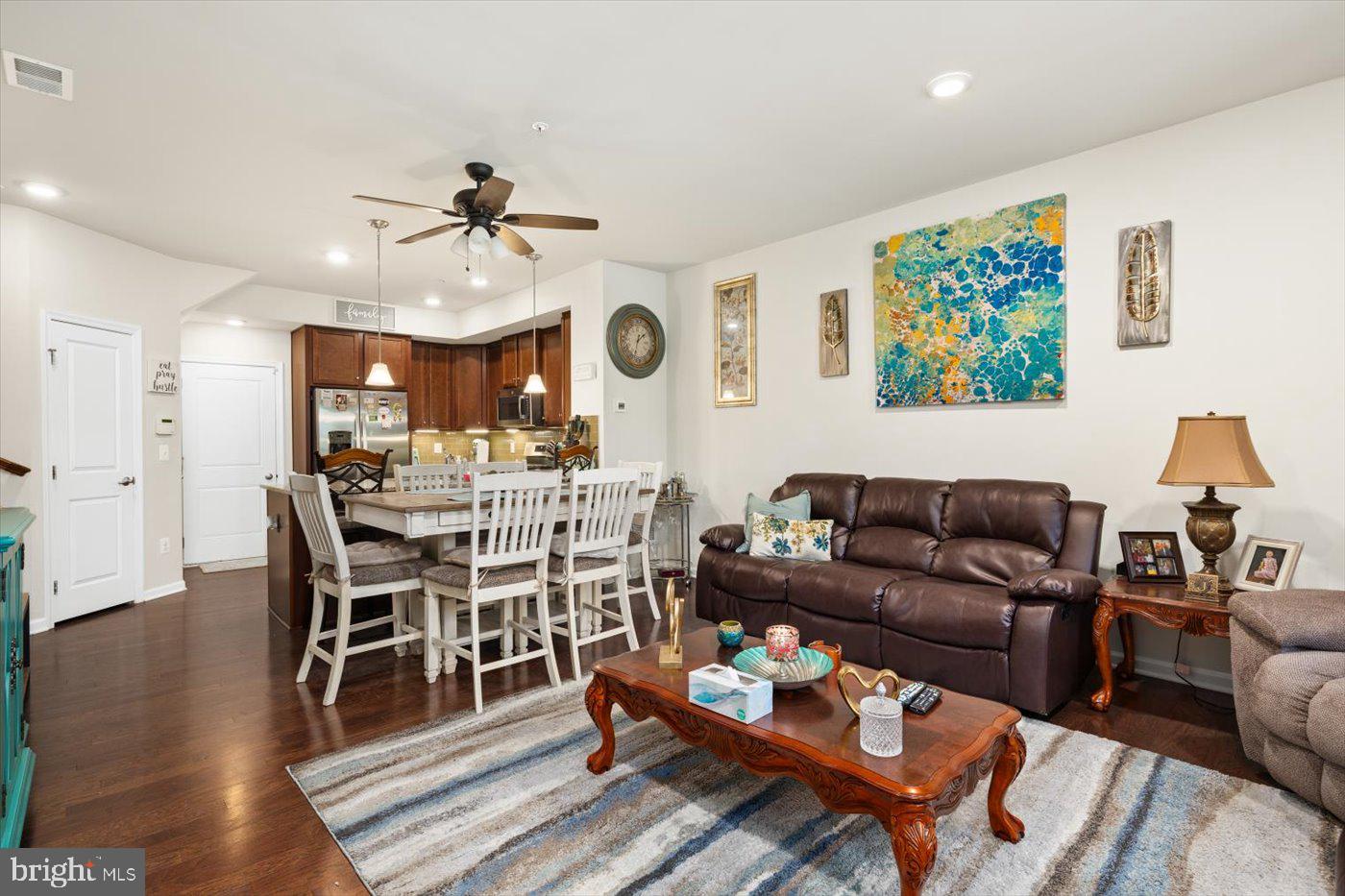 BRIARWOOD - Residential