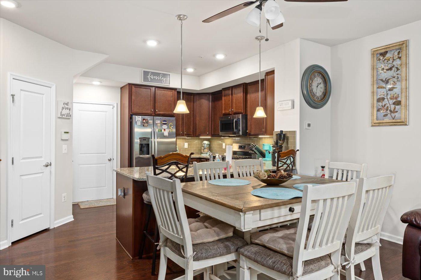 BRIARWOOD - Residential