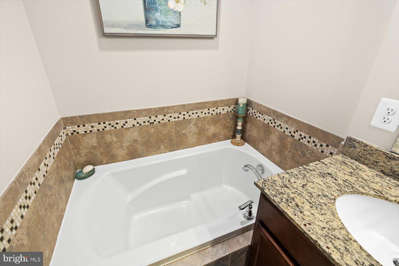 BRIARWOOD - Residential