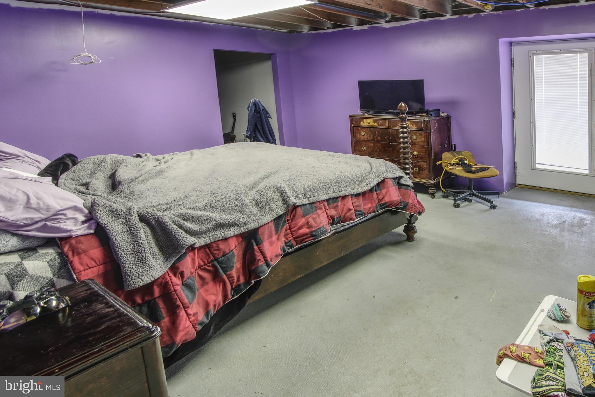 HAGERSTOWN - Residential