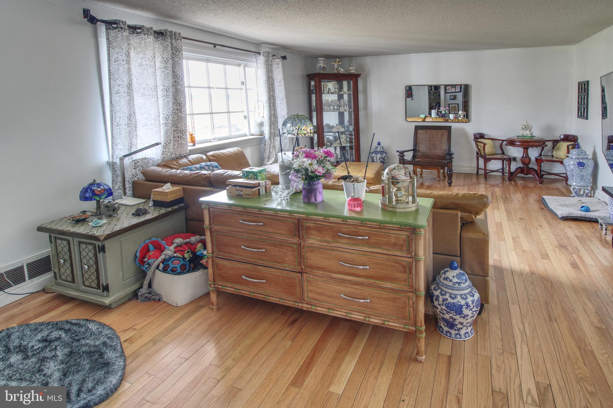 HAGERSTOWN - Residential