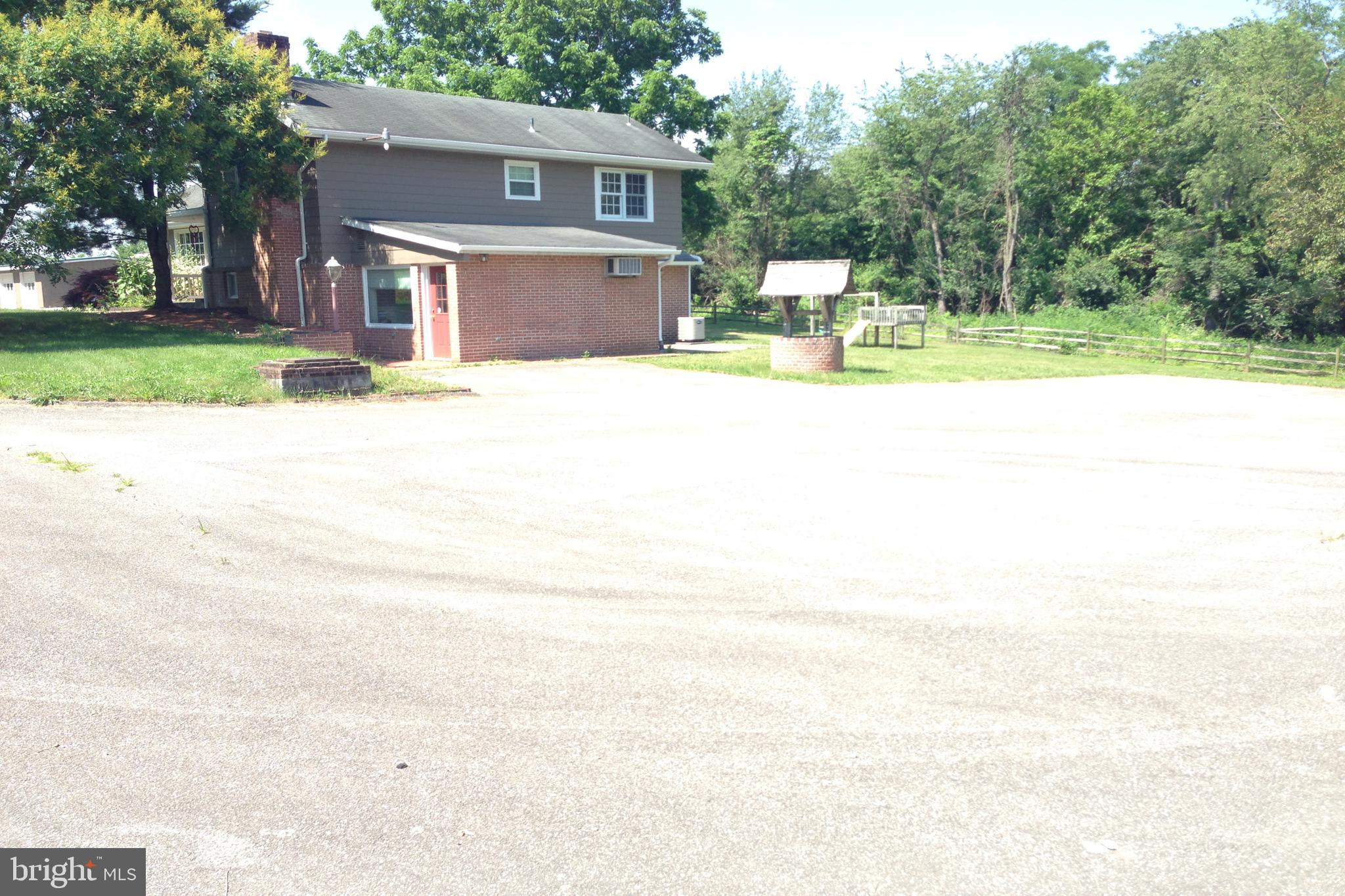 HAGERSTOWN - Residential