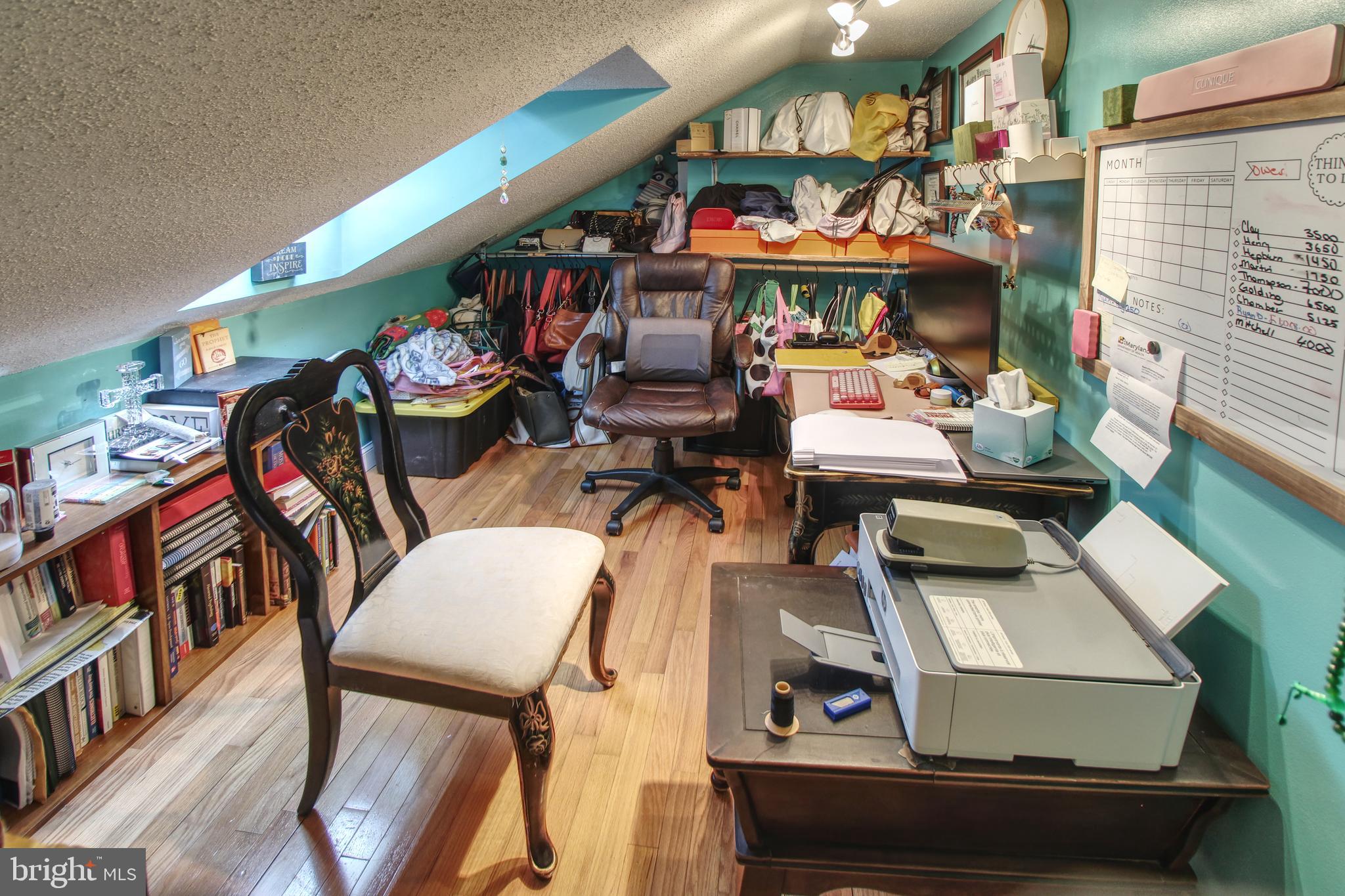 HAGERSTOWN - Residential